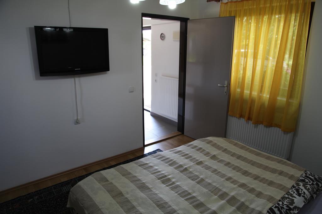 Holiday Home Maderka Strigova エクステリア 写真