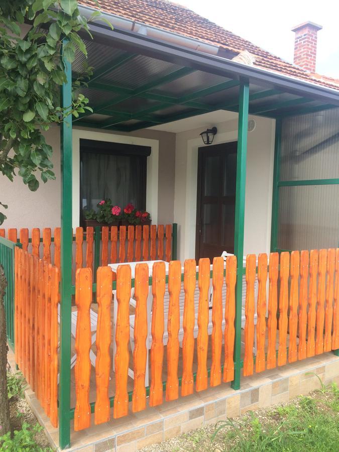 Holiday Home Maderka Strigova エクステリア 写真